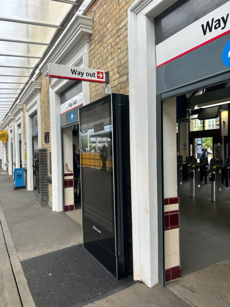 Multiple Train Stations - JC Decaux